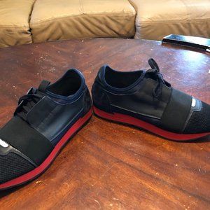 Balenciaga race runners